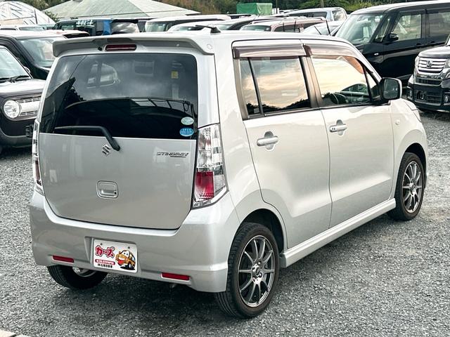 ワゴンＲスティングレー Ｘ　ＥＴＣ　ＨＩＤ　スマートキー　電動格納ミラー　ベンチシート　ＣＶＴ　盗難防止システム　ＡＢＳ　ＣＤ　アルミホイール　衝突安全ボディ　エアコン　パワーステアリング　パワーウィンドウ（17枚目）
