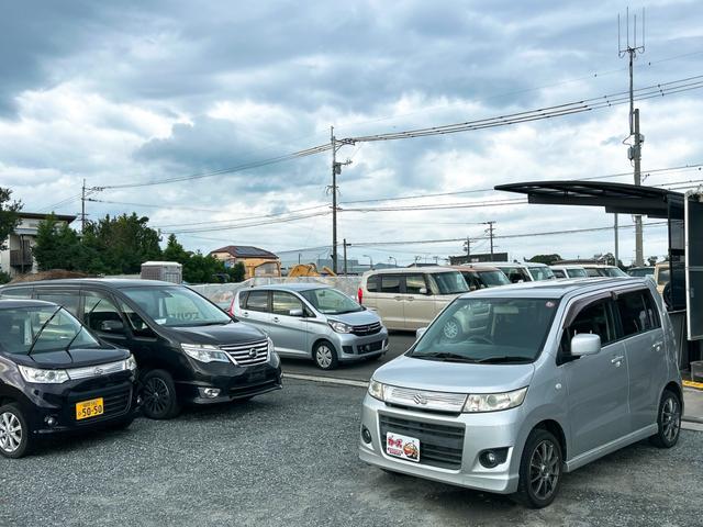 ワゴンＲスティングレー Ｘ　ＥＴＣ　ＨＩＤ　スマートキー　電動格納ミラー　ベンチシート　ＣＶＴ　盗難防止システム　ＡＢＳ　ＣＤ　アルミホイール　衝突安全ボディ　エアコン　パワーステアリング　パワーウィンドウ（31枚目）