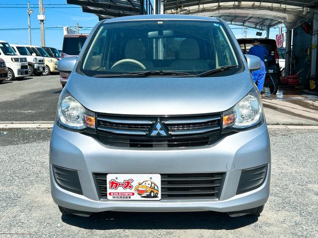 ｅＫワゴン Ｍ　ナビ　ＴＶ　キーレスエントリー　アイドリングストップ　シートヒーター　ベンチシート　ＣＶＴ　ＡＢＳ　ＣＤ　ＤＶＤ再生　Ｂｌｕｅｔｏｏｔｈ　衝突安全ボディ　エアコン　パワーステアリング　パワーウィンドウ（12枚目）