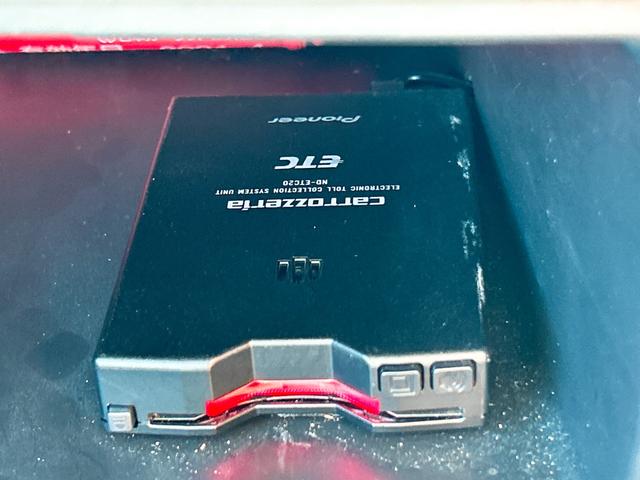 アクティバン ＳＤＸ　ＡＴ　ドライブレコーダー　ＥＴＣ　両側スライドドア　キーレスエントリー　エアコン　パワーステアリング　運転席エアバッグ　助手席エアバッグ（6枚目）