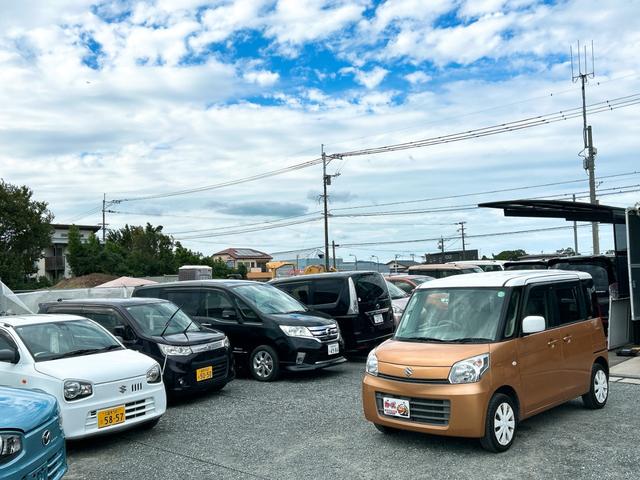 スペーシア Ｘ　ＥＴＣ　バックカメラ　両側電動スライドドア　ナビ　ＴＶ　スマートキー　アイドリングストップ　電動格納ミラー　ベンチシート　ＣＶＴ　盗難防止システム　ＡＢＳ　衝突安全ボディ　エアコン　パワーステアリング（22枚目）