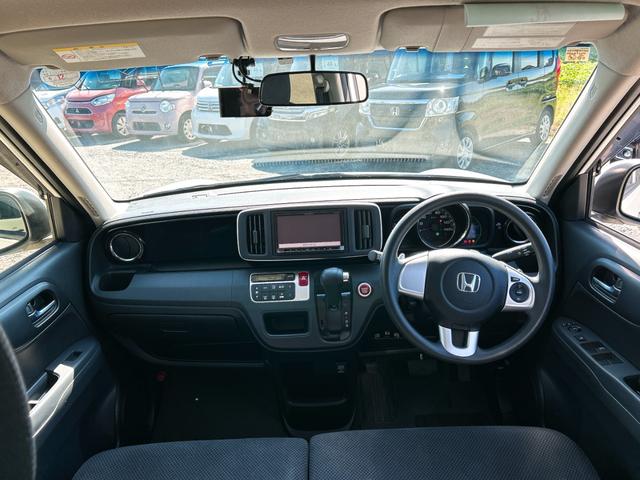 Ｎ－ＯＮＥ ツアラー・Ｌパッケージ　ドライブレコーダー　ＥＴＣ　バックカメラ　ナビ　オートクルーズコントロール　オートライト　ＨＩＤ　スマートキー　ベンチシート　ターボ　ＣＶＴ　盗難防止システム　ＡＢＳ　ＥＳＣ　アルミホイール（2枚目）