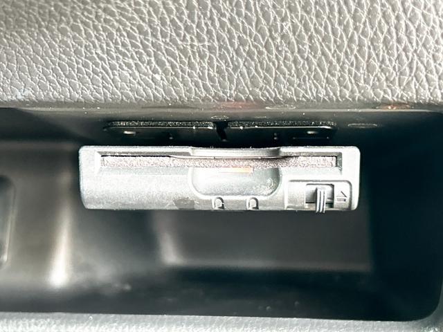 デイズルークス ハイウェイスター ターボ ETC 全周囲カメラ 両側電動スライドドア ナビ TV 衝突被害軽減システム オートライト HID スマートキー アイドリングストップ ベンチシート CVT 盗難防止システム ABS ESC USB(7枚目)