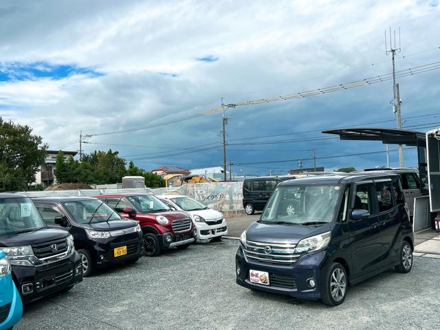 デイズルークス ハイウェイスター ターボ ETC 全周囲カメラ 両側電動スライドドア ナビ TV 衝突被害軽減システム オートライト HID スマートキー アイドリングストップ ベンチシート CVT 盗難防止システム ABS ESC USB(29枚目)