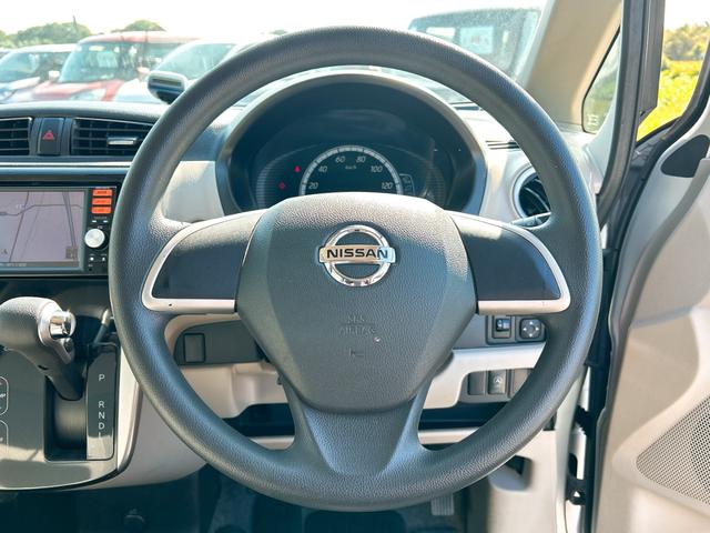 デイズ X ETC 全周囲カメラ ナビ TV スマートキー アイドリングストップ 電動格納ミラー ベンチシート CVT 盗難防止システム ABS ミュージックプレイヤー接続可 アルミホイール 衝突安全ボディ(3枚目)