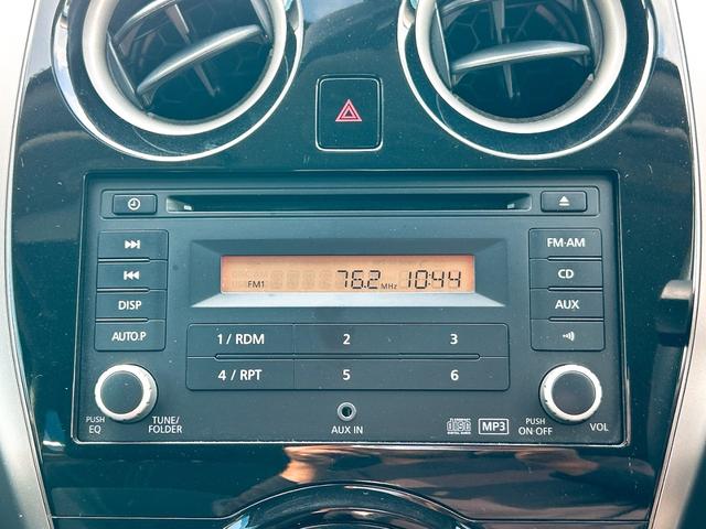 ノート X DIG-S エマージェンシーブレーキパッケージ レーンアシスト 衝突被害軽減システム スマートキー アイドリングストップ 電動格納ミラー CVT 盗難防止システム 衝突安全ボディ ABS ESC CD ミュージックプレイヤー接続可 エアコン(4枚目)