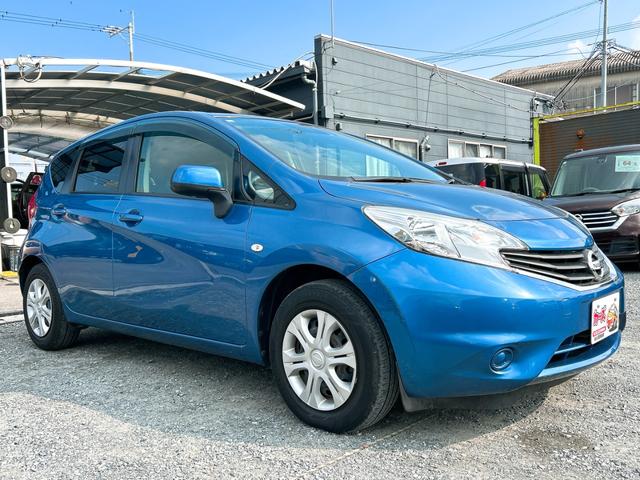 ノート X DIG-S エマージェンシーブレーキパッケージ レーンアシスト 衝突被害軽減システム スマートキー アイドリングストップ 電動格納ミラー CVT 盗難防止システム 衝突安全ボディ ABS ESC CD ミュージックプレイヤー接続可 エアコン(13枚目)