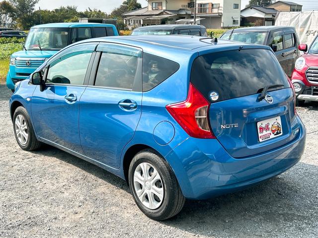 ノート X DIG-S エマージェンシーブレーキパッケージ レーンアシスト 衝突被害軽減システム スマートキー アイドリングストップ 電動格納ミラー CVT 盗難防止システム 衝突安全ボディ ABS ESC CD ミュージックプレイヤー接続可 エアコン(16枚目)