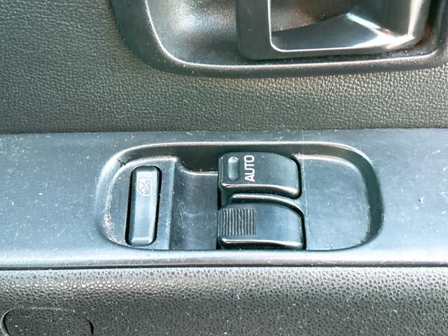 ハイゼットカーゴ DX SAIII AT 衝突被害軽減システム クリアランスソナー ETC ナビ TV 両側スライドドア キーレスエントリー アイドリングストップ オートマチックハイビーム ABS ESC エアコン(11枚目)