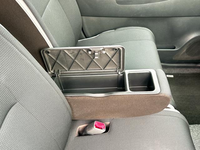 ムーヴコンテ カスタム　Ｇ　ドライブレコーダー　ナビ　ＴＶ　ＨＩＤ　スマートキー　アイドリングストップ　電動格納ミラー　ベンチシート　ＣＶＴ　盗難防止システム　ＡＢＳ　アルミホイール　衝突安全ボディ　エアコン　パワーステアリング（11枚目）