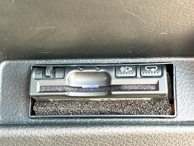 キャロル GL 4WD ETC バックカメラ ナビ TV 衝突被害軽減システム キーレスエントリー アイドリングストップ シートヒーター CVT 盗難防止システム ABS ESC CD USB 衝突安全ボディ(8枚目)