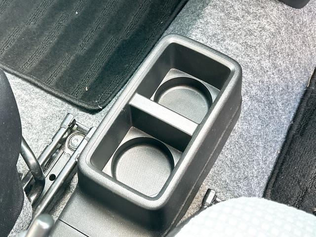 キャロル GL 4WD ETC バックカメラ ナビ TV 衝突被害軽減システム キーレスエントリー アイドリングストップ シートヒーター CVT 盗難防止システム ABS ESC CD USB 衝突安全ボディ(24枚目)