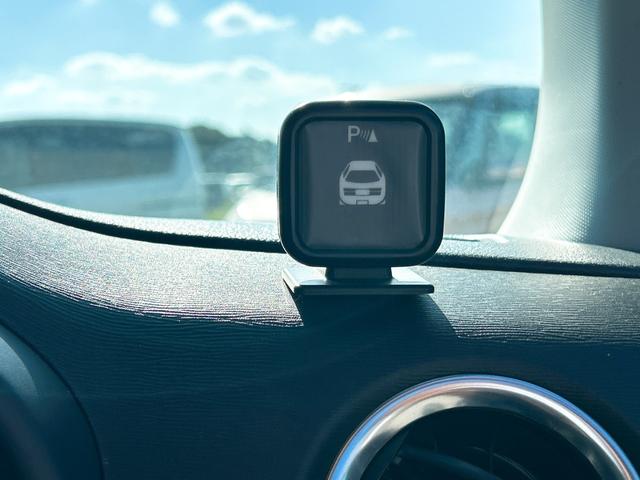 ワゴンＲスティングレー Ｘ　バックカメラ　ナビ　ＴＶ　クリアランスソナー　衝突被害軽減システム　オートライト　ＨＩＤ　スマートキー　アイドリングストップ　電動格納ミラー　シートヒーター　ベンチシート　ＣＶＴ　盗難防止システム（8枚目）