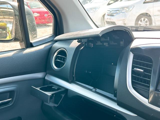 ワゴンＲスティングレー Ｘ　バックカメラ　ナビ　ＴＶ　クリアランスソナー　衝突被害軽減システム　オートライト　ＨＩＤ　スマートキー　アイドリングストップ　電動格納ミラー　シートヒーター　ベンチシート　ＣＶＴ　盗難防止システム（26枚目）