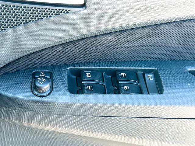 ムーヴ カスタム RS ETC オートライト スマートキー アイドリングストップ 電動格納ミラー ベンチシート CVT 盗難防止システム ABS CD アルミホイール 衝突安全ボディ エアコン パワーステアリング(9枚目)