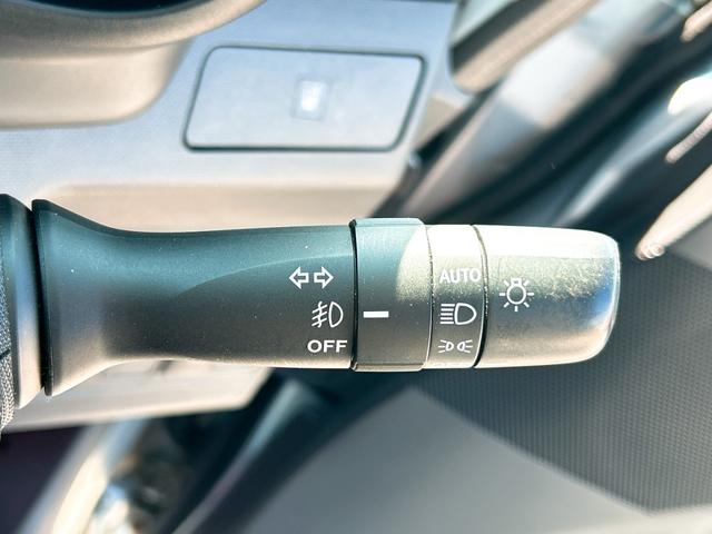 ムーヴ カスタム RS ETC オートライト スマートキー アイドリングストップ 電動格納ミラー ベンチシート CVT 盗難防止システム ABS CD アルミホイール 衝突安全ボディ エアコン パワーステアリング(33枚目)