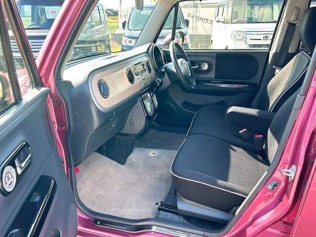 アルトラパン 10thアニバーサリーリミテッド オートライト スマートキー 電動格納ミラー シートヒーター ベンチシート CVT 盗難防止システム ABS CD アルミホイール 衝突安全ボディ エアコン パワーステアリング パワーウィンドウ(28枚目)