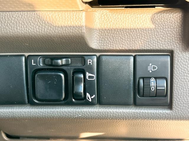 アルト GII ドライブレコーダー ETC キーレスエントリー 電動格納ミラー AT 盗難防止システム CD 衝突安全ボディ エアコン パワーステアリング(9枚目)