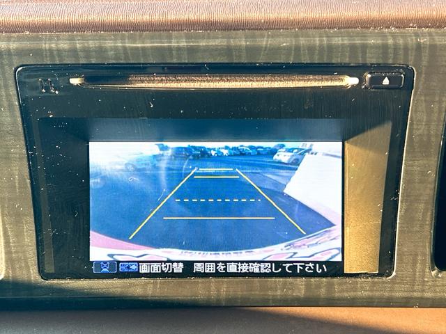 N-ONE プレミアム・Lパッケージ バックカメラ オートライト HID スマートキー アイドリングストップ 電動格納ミラー ベンチシート CVT 盗難防止システム ABS ESC CD USB アルミホイール 衝突安全ボディ エアコン(4枚目)