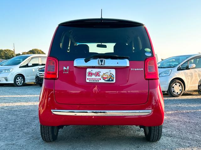 N-ONE プレミアム・Lパッケージ バックカメラ オートライト HID スマートキー アイドリングストップ 電動格納ミラー ベンチシート CVT 盗難防止システム ABS ESC CD USB アルミホイール 衝突安全ボディ エアコン(28枚目)