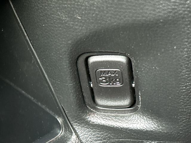 N-ONE プレミアム・Lパッケージ バックカメラ オートライト HID スマートキー アイドリングストップ 電動格納ミラー ベンチシート CVT 盗難防止システム ABS ESC CD USB アルミホイール 衝突安全ボディ エアコン(32枚目)