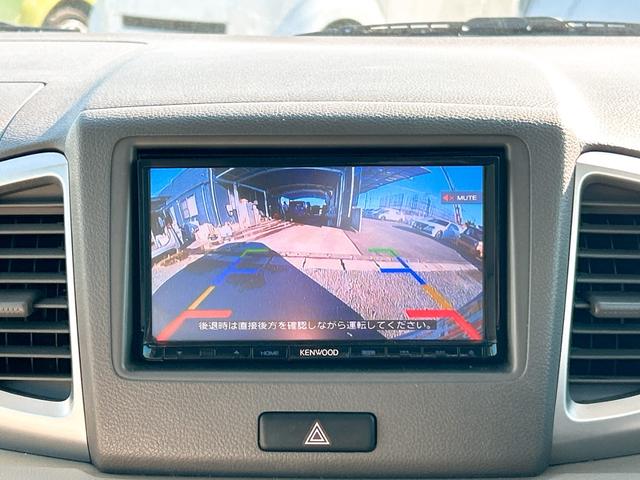 スペーシア Ｘ　バックカメラ　両側スライド・片側電動　ナビ　スマートキー　アイドリングストップ　電動格納ミラー　ベンチシート　ＣＶＴ　盗難防止システム　ＡＢＳ　ＣＤ　ＵＳＢ　衝突安全ボディ　エアコン（6枚目）