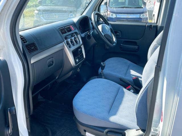 この度は当店のお車をご覧になっていただき、誠にありがとうございます。ぜひじっくりとご検討下さい。気軽にお問合せ・お見積りお待ちしております。