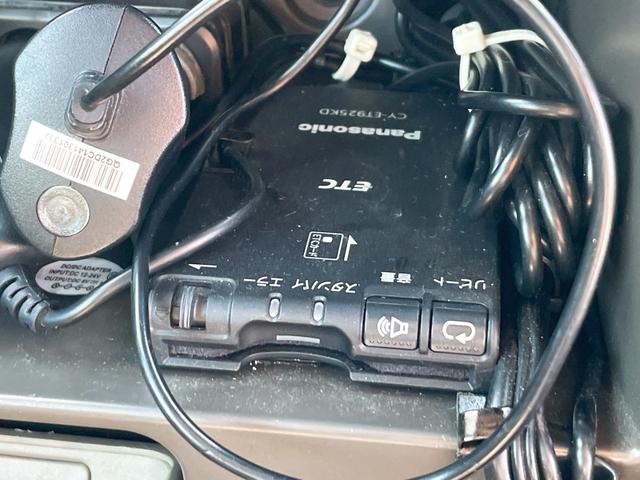 タント Ｘ　ＥＴＣ　電動スライドドア　スマートキー　アイドリングストップ　電動格納ミラー　ベンチシート　ＣＶＴ　盗難防止システム　ＡＢＳ　ＣＤ　ミュージックプレイヤー接続可　衝突安全ボディ　エアコン（6枚目）