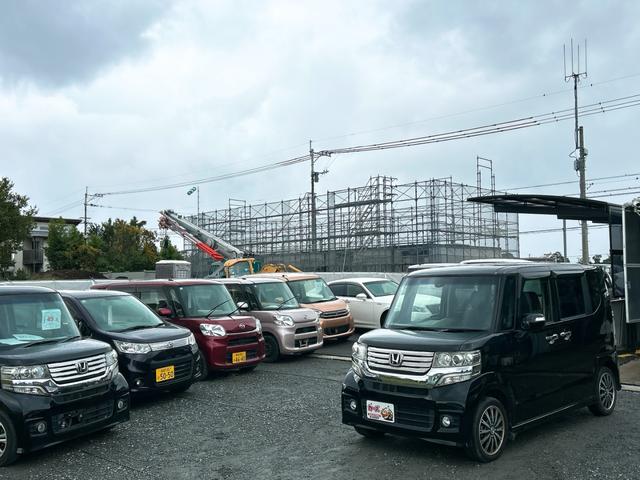 Ｎ－ＢＯＸカスタム Ｇ・ターボＡパッケージ　ＥＴＣ　バックカメラ　両側電動スライドドア　ナビ　オートクルーズコントロール　衝突被害軽減システム　オートライト　ＨＩＤ　スマートキー　アイドリングストップ　電動格納ミラー　ベンチシート　ＣＶＴ（24枚目）