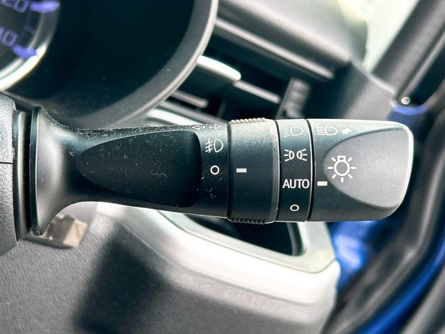 オートライトは、付け忘れや消し忘れを防ぐことができます。高速道路などのトンネルなどにも役立ちます。