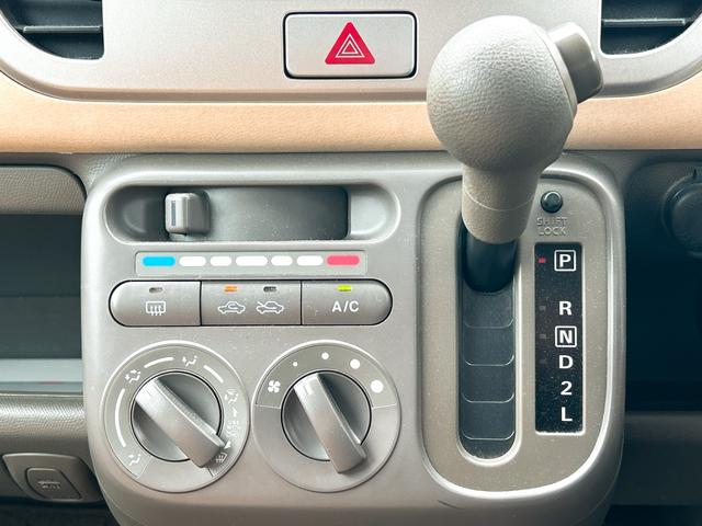 モコ S キーレスエントリー 電動格納ミラー ベンチシート AT 盗難防止システム ABS CD 衝突安全ボディ エアコン(5枚目)