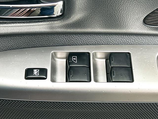 デイズルークス ハイウェイスター S ETC バックカメラ ナビ TV HID スマートキー アイドリングストップ ベンチシート CVT 盗難防止システム ABS CD USB ミュージックプレイヤー接続可 Bluetooth(11枚目)