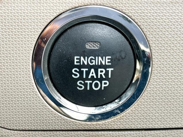 ムーヴ X スマートキー アイドリングストップ 電動格納ミラー ベンチシート CVT 盗難防止システム ABS CD ミュージックプレイヤー接続可 アルミホイール 衝突安全ボディ エアコン パワーステアリング(4枚目)