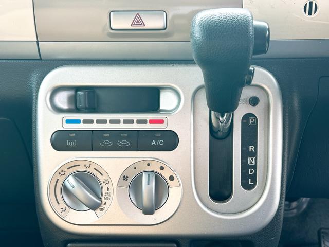 アルトラパン Ｘ　ナビ　ＴＶ　スマートキー　電動格納ミラー　ベンチシート　ＣＶＴ　盗難防止システム　ＡＢＳ　Ｂｌｕｅｔｏｏｔｈ　アルミホイール　衝突安全ボディ　エアコン　パワーステアリング　パワーウィンドウ（6枚目）