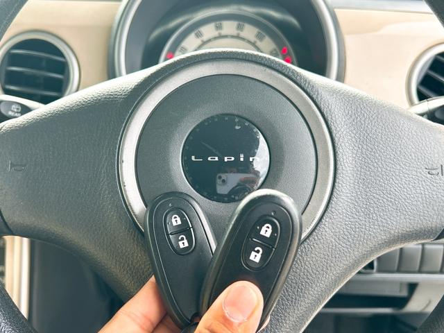 アルトラパン Ｘ　ナビ　ＴＶ　スマートキー　電動格納ミラー　ベンチシート　ＣＶＴ　盗難防止システム　ＡＢＳ　Ｂｌｕｅｔｏｏｔｈ　アルミホイール　衝突安全ボディ　エアコン　パワーステアリング　パワーウィンドウ（25枚目）
