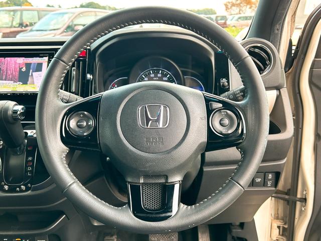 N-WGNカスタム G SSパッケージ ETC バックカメラ ナビ TV オートクルーズコントロール 衝突被害軽減システム オートライト HID スマートキー アイドリングストップ 電動格納ミラー ベンチシート CVT 盗難防止システム(3枚目)