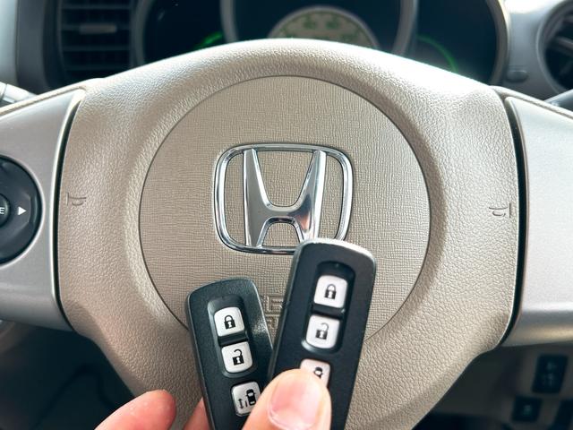 N-BOX G・Lパッケージ ドライブレコーダー ETC バックカメラ 両側スライド・片側電動 TV スマートキー アイドリングストップ 電動格納ミラー ベンチシート CVT 盗難防止システム ABS ESC アルミホイール(5枚目)