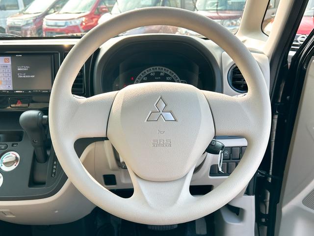 eKスペース E 両側スライドドア ナビ TV キーレスエントリー アイドリングストップ 電動格納ミラー ベンチシート CVT ABS CD USB 衝突安全ボディ エアコン パワーステアリング パワーウィンドウ(3枚目)