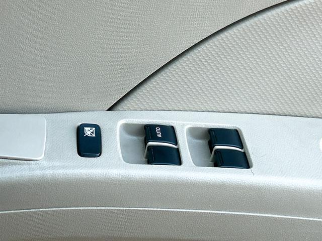 アルト F キーレスエントリー AT 盗難防止システム CD 衝突安全ボディ エアコン パワーステアリング パワーウィンドウ(9枚目)