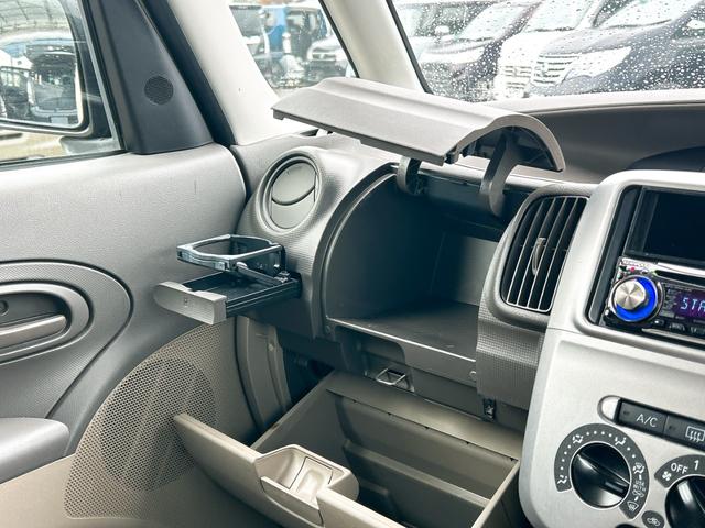 タント L スライドドア キーレスエントリー ベンチシート CVT ABS CD USB 衝突安全ボディ エアコン パワーステアリング パワーウィンドウ(31枚目)