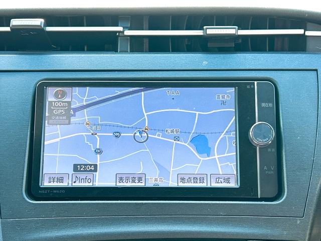 プリウス Ｓ　ＬＥＤエディション　ドライブレコーダー　ＥＴＣ　ナビ　ＴＶ　オートクルーズコントロール　アルミホイール　オートライト　ＬＥＤヘッドランプ　ヘッドライトウォッシャー　スマートキー　電動格納ミラー　ＣＶＴ　盗難防止システム（4枚目）