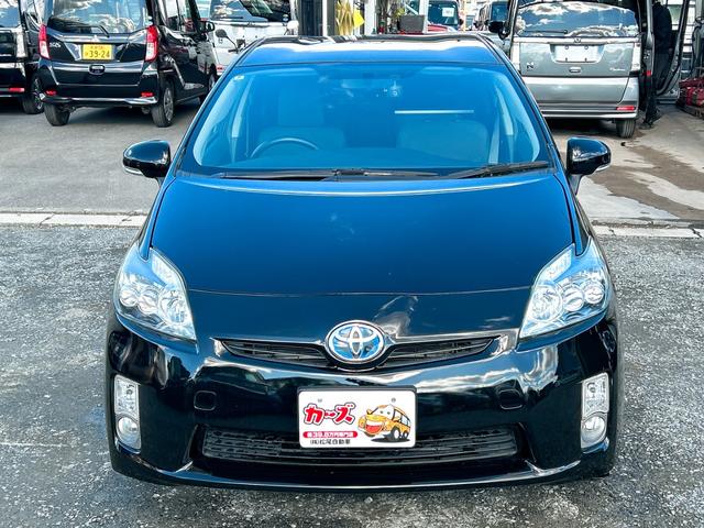 プリウス Ｓ　ＬＥＤエディション　ドライブレコーダー　ＥＴＣ　ナビ　ＴＶ　オートクルーズコントロール　アルミホイール　オートライト　ＬＥＤヘッドランプ　ヘッドライトウォッシャー　スマートキー　電動格納ミラー　ＣＶＴ　盗難防止システム（12枚目）
