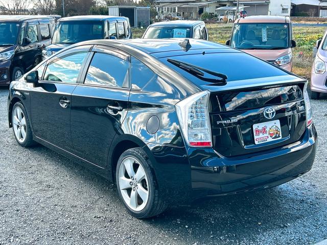 プリウス Ｓ　ＬＥＤエディション　ドライブレコーダー　ＥＴＣ　ナビ　ＴＶ　オートクルーズコントロール　アルミホイール　オートライト　ＬＥＤヘッドランプ　ヘッドライトウォッシャー　スマートキー　電動格納ミラー　ＣＶＴ　盗難防止システム（28枚目）