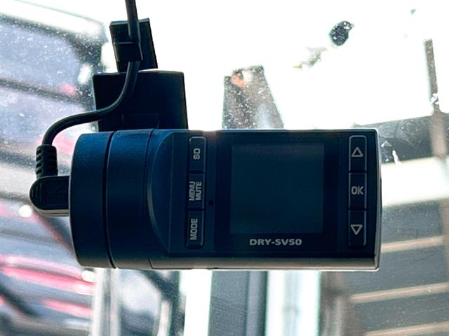 スペーシア Ｇ　ドライブレコーダー　ＥＴＣ　バックカメラ　両側スライドドア　ナビ　ＴＶ　スマートキー　アイドリングストップ　電動格納ミラー　シートヒーター　ベンチシート　ＣＶＴ　盗難防止システム　ＡＢＳ　ＣＤ　ＵＳＢ（7枚目）