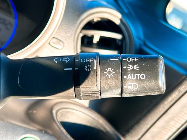 Ｎ－ＢＯＸカスタム Ｇ　ＥＴＣ　バックカメラ　両側スライドドア　ナビ　ＴＶ　オートライト　ＨＩＤ　スマートキー　アイドリングストップ　電動格納ミラー　ベンチシート　ＣＶＴ　盗難防止システム　ＡＢＳ　ＥＳＣ　ＣＤ　ＤＶＤ再生（22枚目）