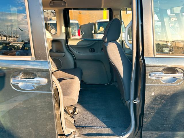 Ｎ－ＢＯＸカスタム Ｇ　ＥＴＣ　バックカメラ　両側スライドドア　ナビ　ＴＶ　オートライト　ＨＩＤ　スマートキー　アイドリングストップ　電動格納ミラー　ベンチシート　ＣＶＴ　盗難防止システム　ＡＢＳ　ＥＳＣ　ＣＤ　ＤＶＤ再生（39枚目）