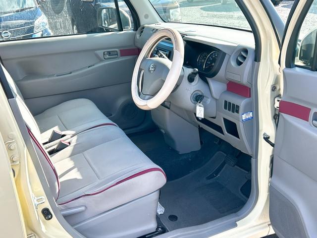 ムーヴコンテ Ｌ　キーレスエントリー　電動格納ミラー　ベンチシート　ＣＶＴ　盗難防止システム　ＡＢＳ　ＣＤ　衝突安全ボディ　エアコン　パワーステアリング　パワーウィンドウ（9枚目）