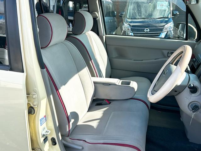 ムーヴコンテ Ｌ　キーレスエントリー　電動格納ミラー　ベンチシート　ＣＶＴ　盗難防止システム　ＡＢＳ　ＣＤ　衝突安全ボディ　エアコン　パワーステアリング　パワーウィンドウ（11枚目）