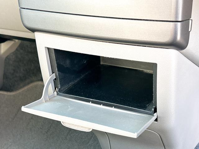 ムーヴコンテ Ｌ　キーレスエントリー　電動格納ミラー　ベンチシート　ＣＶＴ　盗難防止システム　ＡＢＳ　ＣＤ　衝突安全ボディ　エアコン　パワーステアリング　パワーウィンドウ（23枚目）