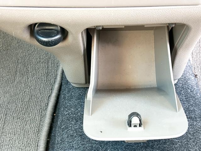 ムーヴコンテ Ｌ　キーレスエントリー　電動格納ミラー　ベンチシート　ＣＶＴ　盗難防止システム　ＡＢＳ　ＣＤ　衝突安全ボディ　エアコン　パワーステアリング　パワーウィンドウ（27枚目）